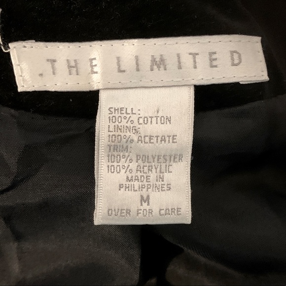 M Vintage Velvet Tuxedo Blazer with 80s Shoulder Pads and Sequined Lapels - Picture 10 of 10